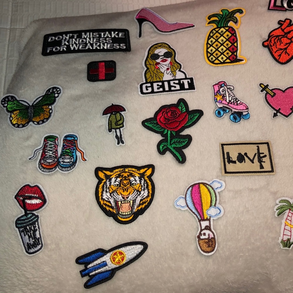 Miscellaneous Patches - Picture 3 of 4